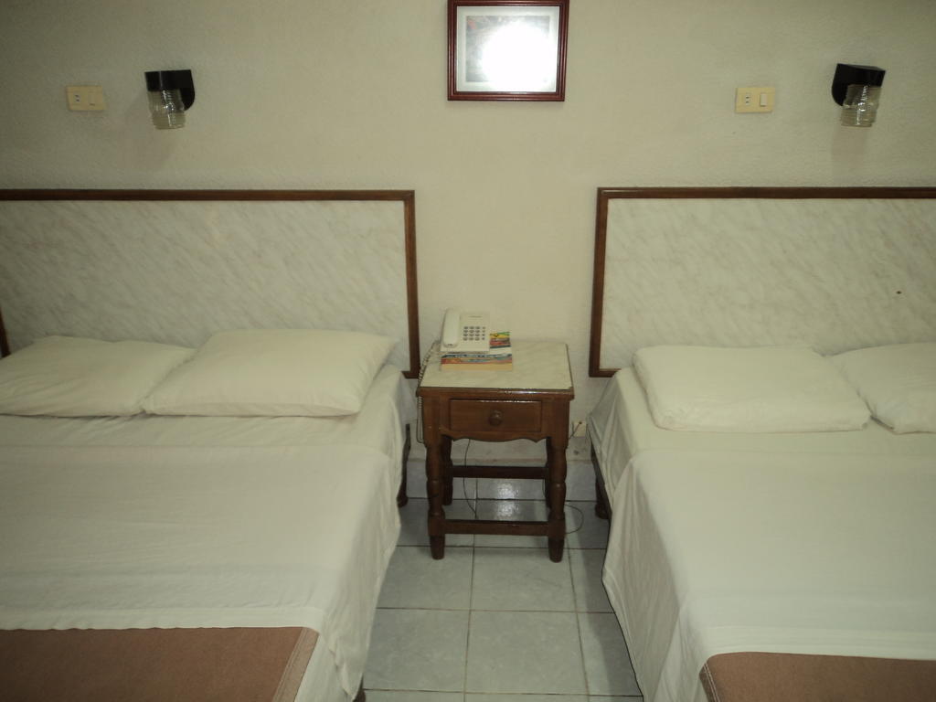 Hotel Kuraica Ciudad Obregon Room photo